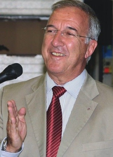 Geschäftsführer Dr. Ruf schaut optimistisch in die Zukunft.