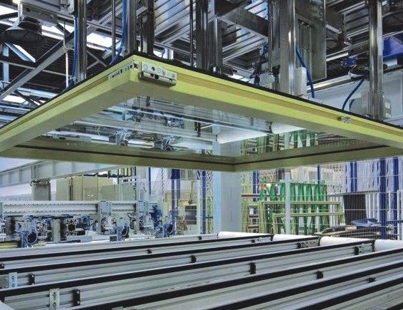 Ein geklebtes Fester bei der ­Baumgartner AG