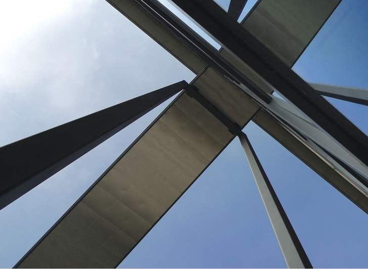 Das neue Sonnenschutzglas Cool Lite Xtreme 60/28 kombiniert eine Selektivität größer 2 mit einem Ug-Wert von 1,0 W/m²K.