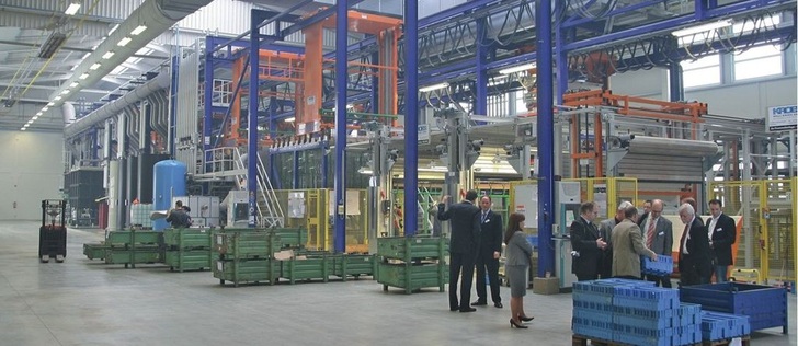 Die neue Galvanikstraße bei Winkhaus in Meiningen.