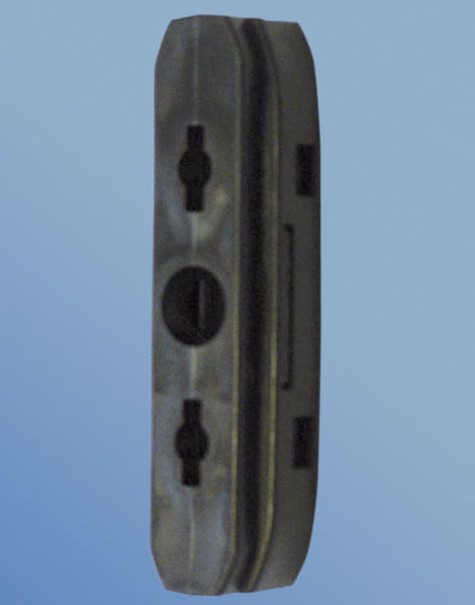 Sogenannter "Gleiter", der als Komponente in Fenster- und Tür-Beschlägen vom Typ PSK, PSK-Z und HSK in den Jahren 1994 bis 1997 in Fenster- und Tür-Beschlägen von Siegenia-Aubi eingesetzt wurde und schadhaft sein könnte. - © Siegenia-Aubi
