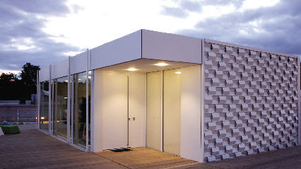 Das Solarhaus, mit dem die Hochschule Rosenheim sich beim Wettbewerb beteiligte. - © Foto: Oliver Pausch
 Das Solarhaus, mit dem die Hochschule Rosenheim sich beim Wettbewerb beteiligte.