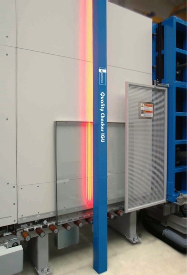 Scanner in der ISO-HerstellungZiel ist es, ein gleichmäßiges Qualitätsniveau bei den Isolierglas-Produkten zu schaffen.