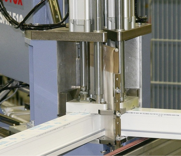 Päsentation der neuen Schweißanlage SMH 510 auf den Rotox-Produkttagen.