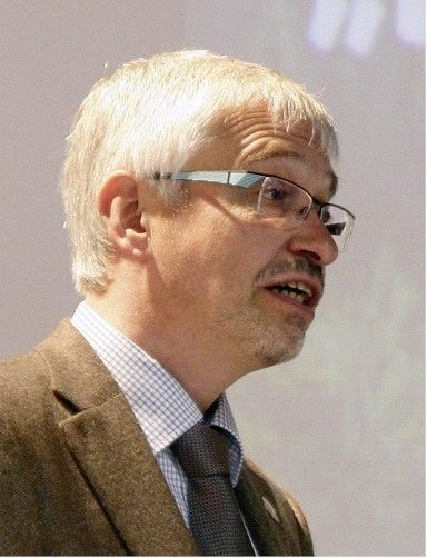 Der BPH-Vorstand Eduard Appelhans auf dem letzten ProHolz-Fensterkongress. - © Foto: Daniel Mund
