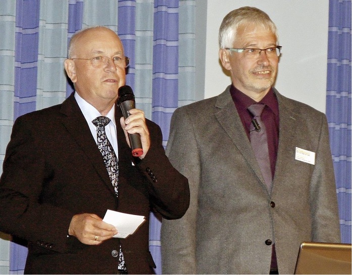Die Vorstände Heinz Blumenstein und Eduard Appelhans des Bundesverbandes Proholzfenster auf der Tagung in Zeulenroda.