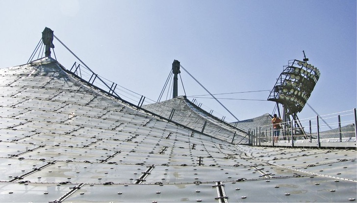 Zeltdachkonstruktion des Olympiastadions München: Neue Wege bei Architektur, ­Konstruktion und Materialien.