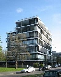 Bei der Objektbesichtigung im Rahmen des Seminars werden die aktuellen Sanierungsmaßnahmen bei der HypoVereinsbank (Unicredit Bank AG) im Detail in Augenschein genommen.