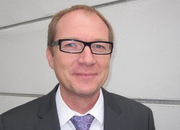 Peter Ertelt vom Arbeitskreis Holzwintergarten