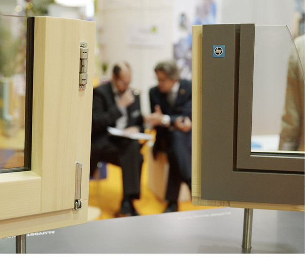 Auf der „Handwerk, Holz & mehr“ ist in diesem Jahr der Bereich der Fensterfertigung noch stärker hervorgehoben worden.