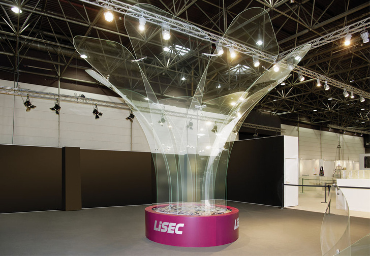 Die spektakuläre Glasskulptur aus ­laminierten Dünngläsern wird bei den GPD 2013 im ­Juni im finnischen Tampere gemeinsam von Dow ­Corning und Arup präsentiert.