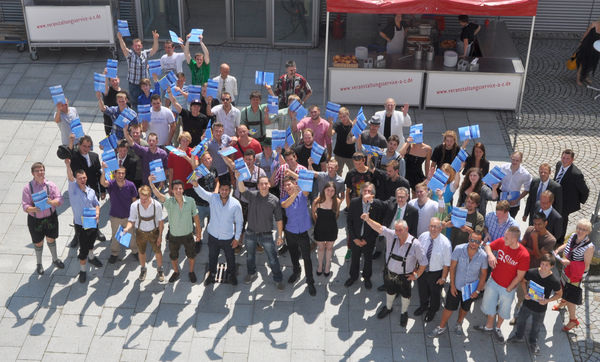 In diesem Jahr wurden in Vilshofen 53 Glaser- und Fensterbauergesellen freigesprochen. - © Oliver Kissling
