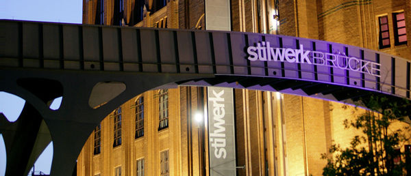 
Mit der Vergrößerung des Showrooms im Stilwerk Hamburg soll das erfolgreiche Konzept auch die Brücke zwischen Fachhändler und Endkunden ausbauen.
