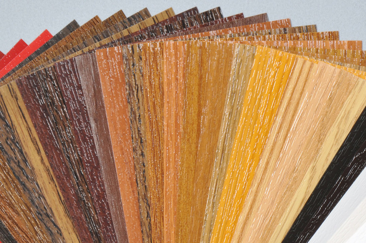 Die Farbauswahl der neuen Folierungs-Kollektion von Roma ist an der Nachfrage und somit am Zeitgeist ausgerichtet.