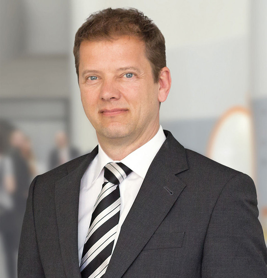 “Wir stehen in Zukunft noch stärker für eine faire, partnerschaftliche und vertrauensvolle Zusammenarbeit. Für unsere Industriekunden bieten wir flexible, individualisierte Lösungen und für unsere Handwerkskunden sind wir der service- und kundenorientierte Partner Nummer eins, wenn es um Automatisierung geht“, so Thomas Schürmann.