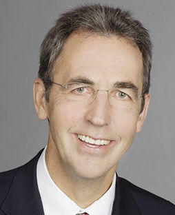 Stephan Kohler, Sprecher der Allianz für Gebäude-Energie-Effizienz (geea) - © dena
