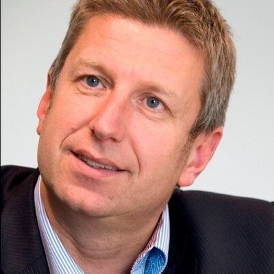 Auf ihrer Mitgliederversammlung am 19.06.2015 wurde Tom Debusschere, CEO der Deceuninck Gruppe, zum neuen Präsidenten von EPPA gewählt.