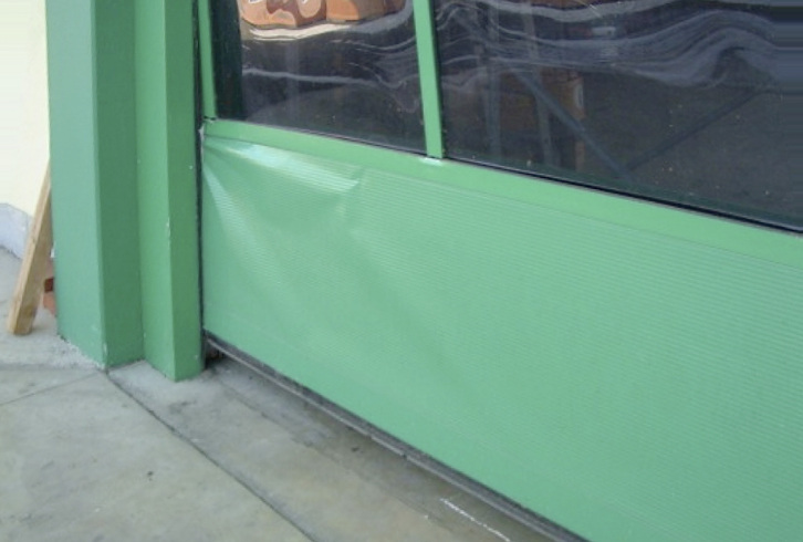 
Nur ein bisschen oder schwer beschädigt? Wer kann mit einem Blick erkennen, welche Maßnahmen getroffen werden müssen?
