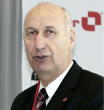 
Setzt auf die innovative Softwarelösung der 3E Datentechnik: Helmut Hilzinger, geschäftsführender Gesellschafter der Hilzinger-Gruppe. 
