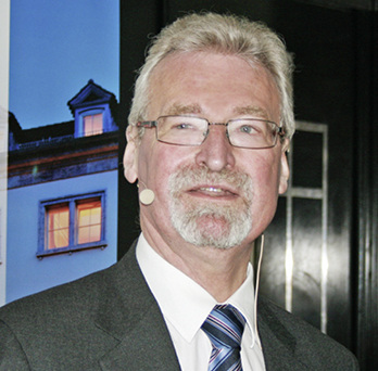 
Franz Hauk vom VFF nahm mit seinen Forderungen an die Glasbranche kein Blatt vor den Mund.
