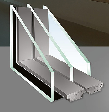 



Thermisch optimierte Abstandhalter, wie hier im Bild, verdrängen auf breiter Linie Systeme aus Aluminium.
