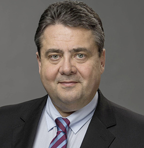 



Bundeswirtschaftsminister Gabriel hat einen Brief an VFF-Präsident Helbing geschrieben.
