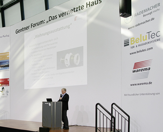 <p>
</p>

<p>
Keine Angst vor Datenklau hätte der Vortrag vom Vorsitzenden des Smart Home-Verbandes Günther Ohland auch lauten können, der sich auf dem Gentner-Forum mit der Datensicherheit befasste. 
</p> - © Fotos: Daniel Mund

