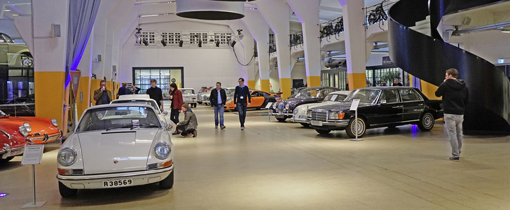 
Das Lenkwerk in Bielefeld bot auch in diesem Jahr wieder ein spannendes Ambiente für den Wulfmeier Glastag .
