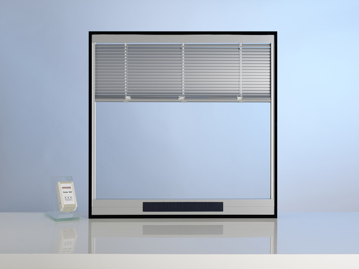 Hier ein Isolette-Modell für den autarken Betrieb, das mit Solarstrom betrieben wird.