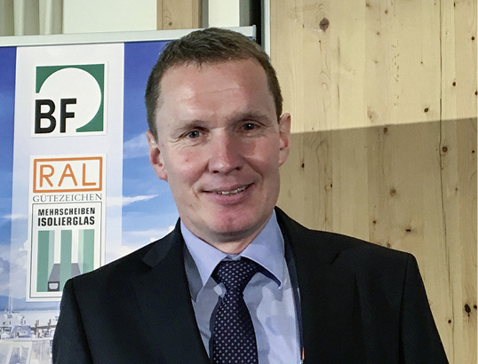 



BF Präsident Thomas Dreisbusch stellte die Frage in die Runde: „Was kommt, wenn der gegenwärtige Bauboom wieder abflaut?“
