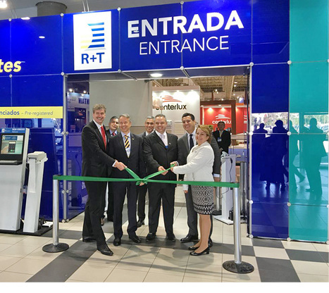 



Startschuss zur R+T South America 2016. Die nächste R+T South America findet vom 9. bis 12. Mai 2018 in Sao Paulo statt.
