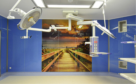 



Die Medik Hospital Design setzt beim Bau und bei Sanierung von Krankenhausräumen im Interieur auf das Know-how und Produkte von Glas Trösch.
