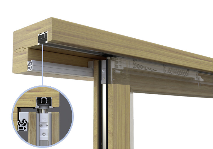 
Die neue Soft Close Funktion bremst schwere Flügel bei der Bewegung in die Endstellung sanft ab, um diese anschließend langsam und präzise in die Verschlussposition zu ziehen.
