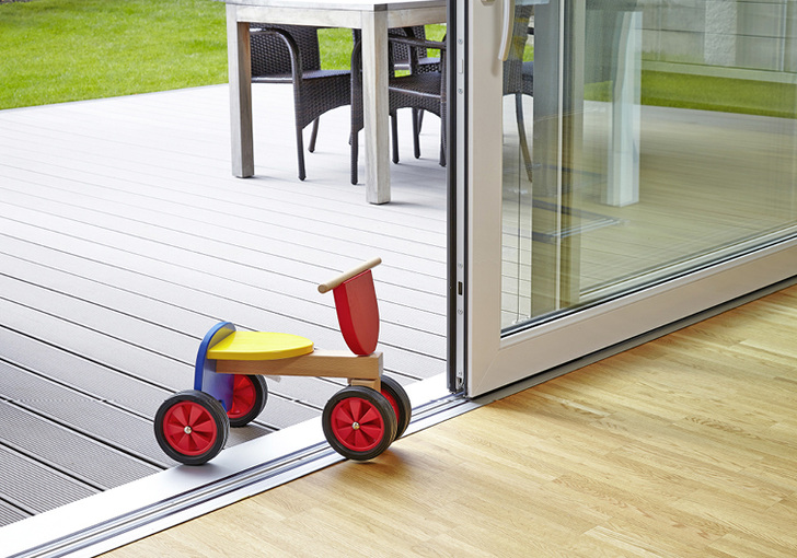 
Niedrige Schwellen sind auch für die kleinsten Bewohner ein unfallverhinderndes Argument.
