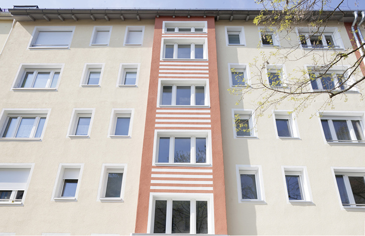 <p>
Auch bei der zweiten Ausbaustufe hat die Baugenossenschaft in München auf Fenster des Systems Geneo vertraut und einige von ihnen mit dem Lüftungspaket Inovent ausstatten lassen. 
</p>