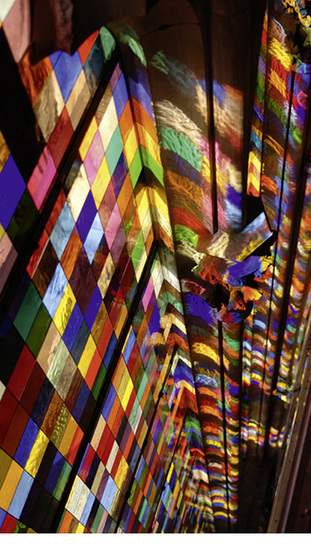 



Auch das international bekannte Richter-Fenster im Kölner Dom wurde von Derix Taunusstein umgesetzt.
