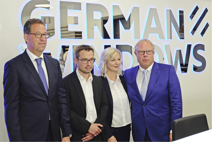 



Familienunternehmen mit neuer Identität (von rechts): Inhaber Manfred Frechen, Tochter Denise Schiffer (Marketing), Sohn David Frechen (Technik) und kaufmännischer Leiter Helmut Paß.
