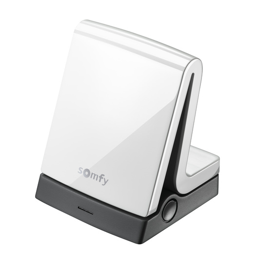 Einfacher gehe es nicht: TaHoma Serenity soll komplett ohne Steuerleitungen auskommen.