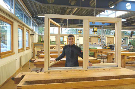 Landessieger Maximilian Meier mit seinem Wettbewerbsstück - © gff-online.de
