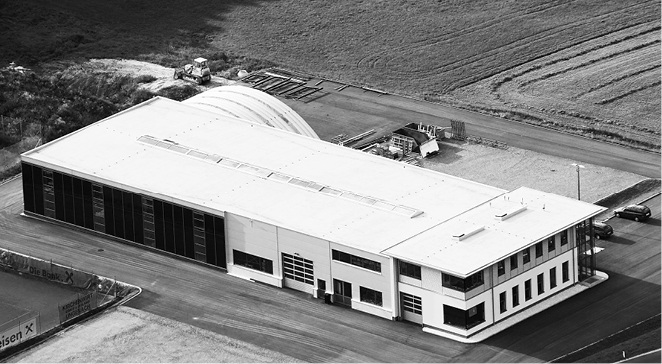 
Das Betriebsgelände der Unimet Metallbau liegt in Ungenach, ein beschauliches Dorf am Rande des Salzkammerguts.
