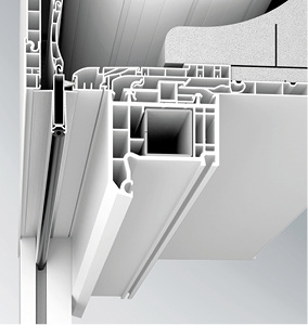 
Die Lärmverschlussleiste für das Aufsatzkastensystem Exte Elite XT verbessert den Schallschutz. Bei heraufgezogenem Panzer dichtet sie den Kasten zuverlässig gegen eindringenden Schall ab.



