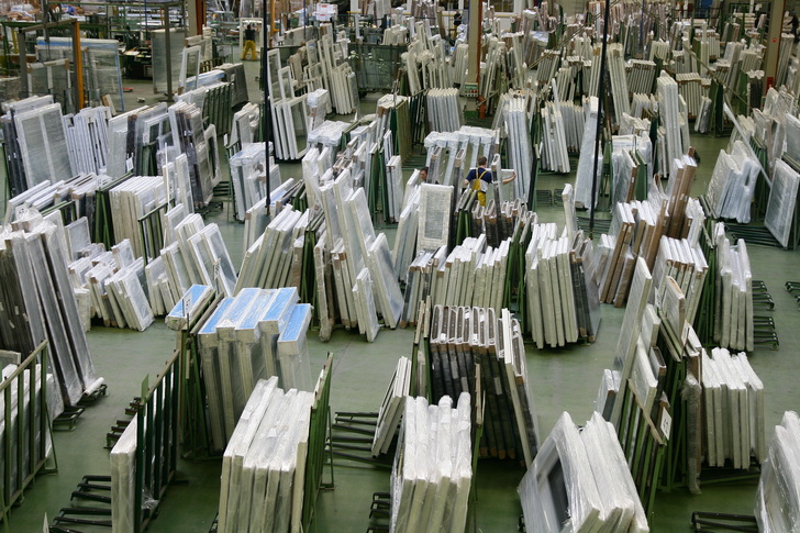 Hier ein Blick in die Kommisionierhalle bei Drutex