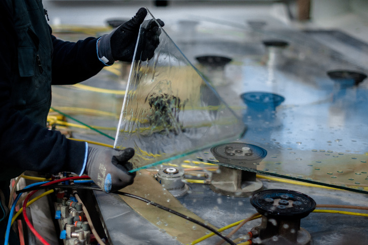 Anfertigung einer Modellscheibe bei Glas-Mayer Ginsheim - © Glas-Mayer Ginsheim
