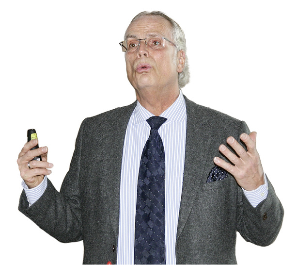 



Prof. Dr. Andreas Groß vom Fraunhofer Institut erläuterte in seinem engagierten Vortrag, dass das Kleben „die Verbindungstechnik des 21. Jahrhunderts ist.“
