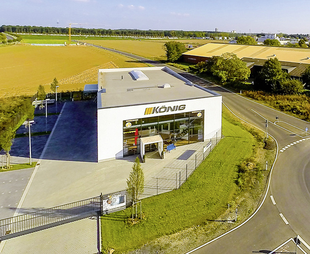 



Der Neubau in Köln Lövenich wurde voll auf die Produktpräsentation ausgerichtet, um auch zukünftig langfristig als Fachbetrieb am Markt bestehen zu können.
