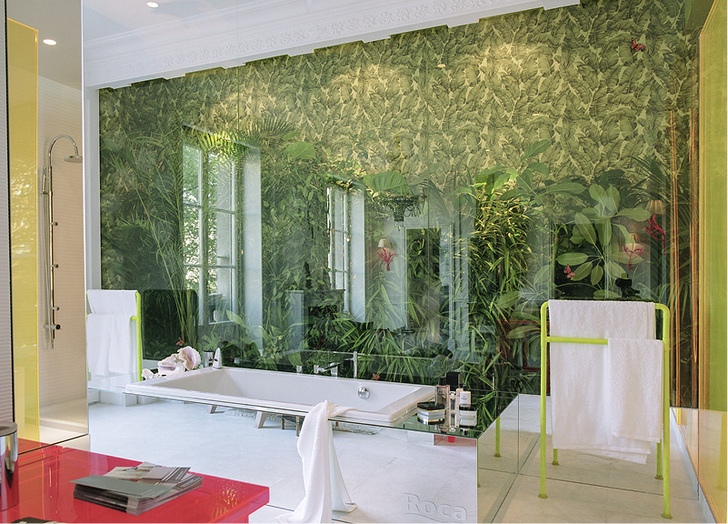 



Zum Träumen schön: Ein ansprechendes Badezimmer mit einer bedruckten Wandverkleidung aus SGG Stadip Color. Der Designer dieser beeindruckenden Innenraumgestaltung ist der spanische Architekt Pepe Leal.
