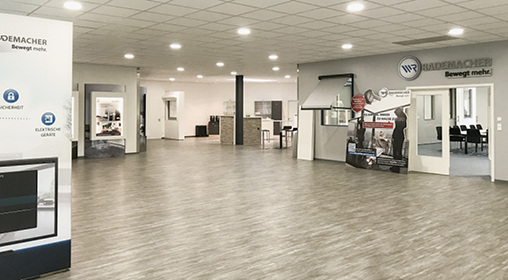 
Mit dem neuen, deutlich größeren Schulungszentrum passt sich Rademacher vor allem an die Entwicklungen im Bereich Smart Home an. 



