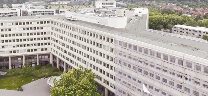 <p>
Der Gebäudekomplex der Deutschen Rentenversicherung Westfalen wird nicht nur mit neuen Fenstern ausgerüstet.
</p>

<p>
</p> - © Fotos: Winkhaus

