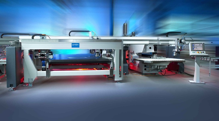 Die champ’speed Bearbeitungszellen ermöglichen sehr kurzen Taktzeiten sowie eine hohe Verfügbarkeit im 24/7 Dauerbetrieb