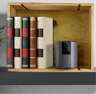 



Zum Schutz der Privatsphäre verfügt „Somfy One“ über eine automatische Kamerablende. 
